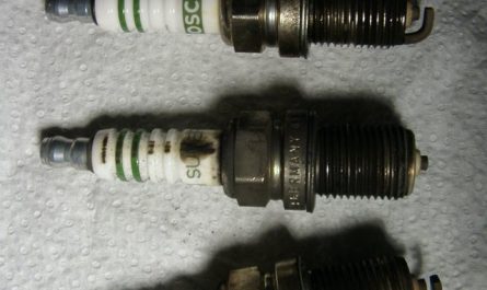 Que faire avec une bougie de moto qui casse ?