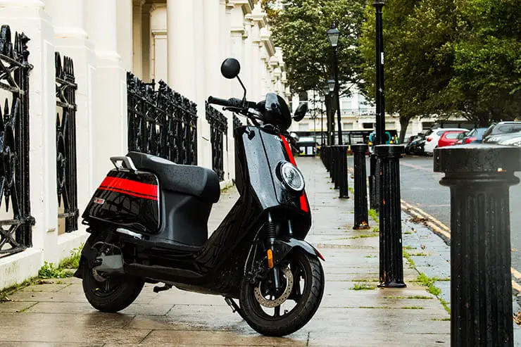 Cosa fare con uno scooter che funziona solo con il motorino di avviamento?